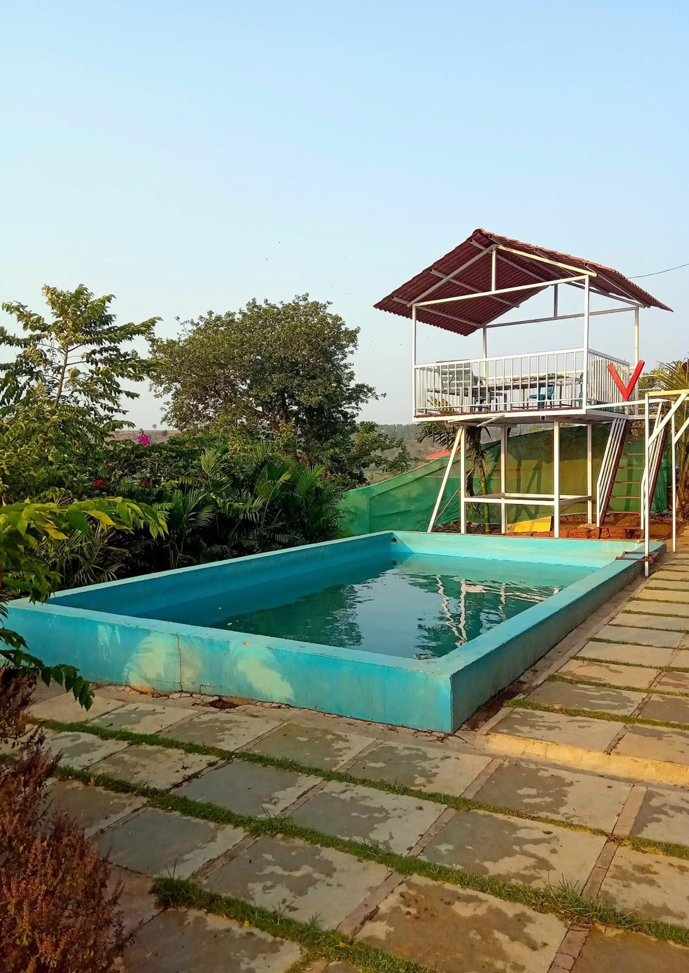 Veera Farmhouse,Villa Kolhapur Buitenkant foto